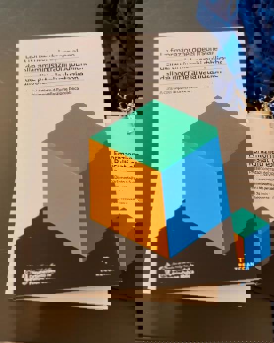 Volume La formazione del Personale edito da Treccani